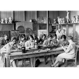 Repousse class