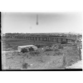 The first bridge at Murray Bridge