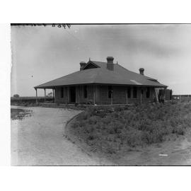 District officers residence at Berri