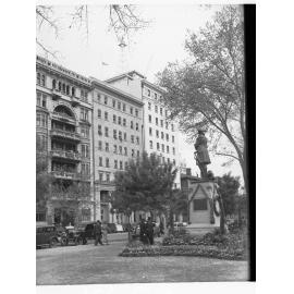 North Terrace Showing Captain Matthew Flinders Statue