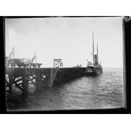 Edithburgh Jetty shipping