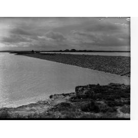 Construction of Goolwa Barrage