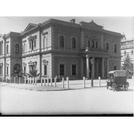 Institute Library Building North Terrace