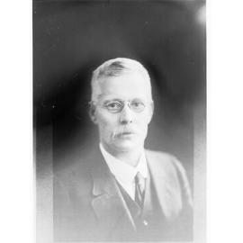 Portrait of Honourable Thomas Pascoe - Biographical Register page 175