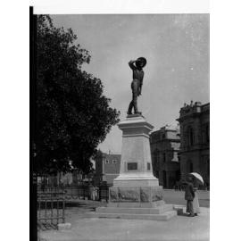 Statue of Captain Charles Sturt