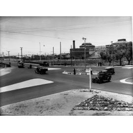 Port Road bridge at Hindmarsh showing trucks