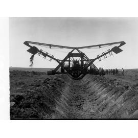 Excavator at Mypolonga