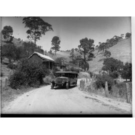 Tourist Bureau Charabanc on Waterfall Gully Road