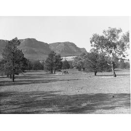 Southern Boundary Wilpena Pound Flinders Ranges