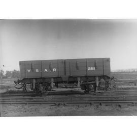 Railway truck