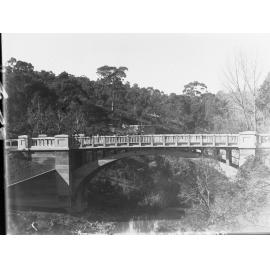New concrete bridge at Clarendon (photo Plate No. 7) - opening ceremony