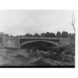 Reinforced Concrete Bridge over the River Torrens, on the new Torrens Gorge Main Road