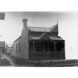 House in Newmarket Street - City