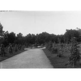 Botanic Gardens Fountain