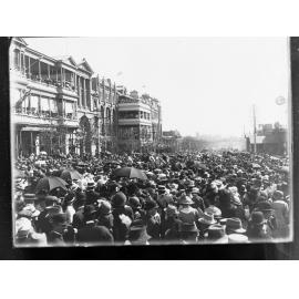 Expeditionary forces parading on North Terrace,  showing South Australia Hotel