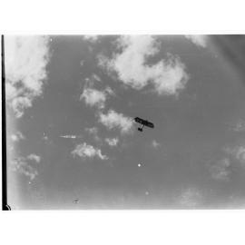 Plane flying in sky - Sir Ross & Sir Keith Smith's Vickers Vimy aeroplane after its flight from England