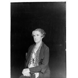 Portrait of unidentified woman