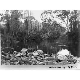 Onkaparinga River at Clarendon