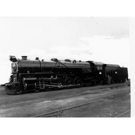 500 Class Mountain Type Locomotive Engine