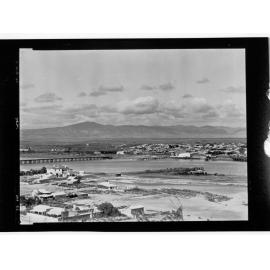Port Augusta - aerial picture of the town and hills in background