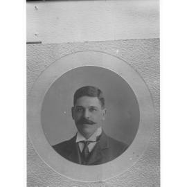 Portrait of Mr Alfred Norwood Day - Hammer & Co. Photographers