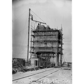 Construction of coal bunker, Tailem Bend