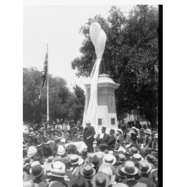Unveiling statue of Captain Charles Sturt