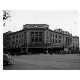 Floral Decorations at Adelaide Railway Station