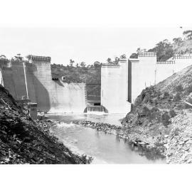 Construction of Mount Bold Reservoir - under construction in 1935