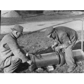 Sewers Department, Oaklands, joining pipes