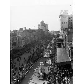 Floral pageant on King William Street for Adelaide centenary