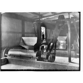 Roseworthy College grape crushers