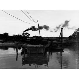 Construction of Paringa Bridge