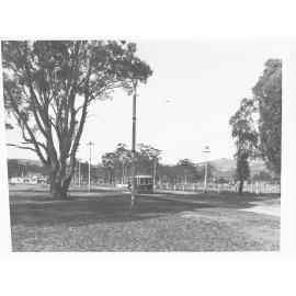 Kensington Gardens - Shows Tram