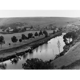 Noarlunga Showing Onkaparinga River and Housing