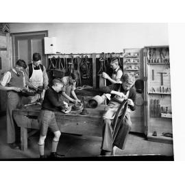 Oakbank Area School Leather Work Class