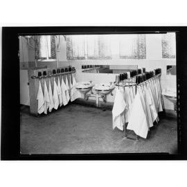 Children's Welfare Department - Towels and toothmugs in bathroom