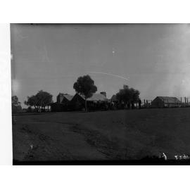 Angorichina head station, Flinders Ranges, showing house and family