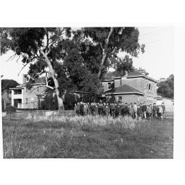 Urrbrae Agricultural College showing students in school ground