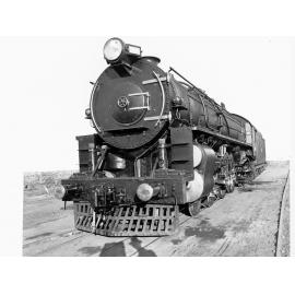 500 Class Mountain Type Locomotive Engine at Islington