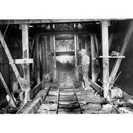 Construction of the new Eden Hills tunnel