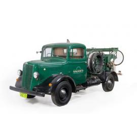 1949 Morris Series LC3U Commercial