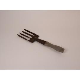 Hand garden fork