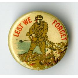 2 badges 'Lest we forget'