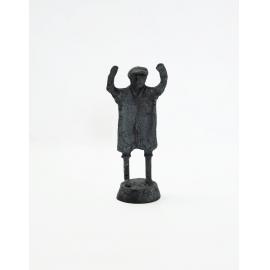 Tsvi Nussbaum, Bronze Statue